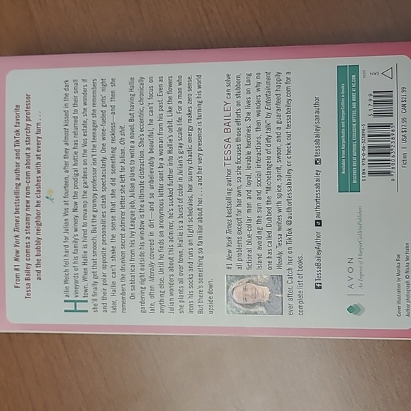 Secretly Yours Book 🏠 - Picture 2 of 4